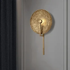 Wandlampe - Elegante goldene Glockenleuchte