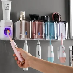 Wandmontierter Zahnbürstenhalter mit Mundwasserbecherspender - Badezimmer-Organizer