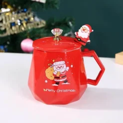 Weihnachtliches Keramiktassen-Set mit Weihnachtsmann- und Elch-Motiv