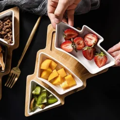 Weihnachtsbaum-Keramikteller mit Bambusständer - Serviergeschirr für die Feiertage