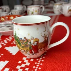 Weihnachtsgeschirr-Set - Teller, Tassen, Schüsseln