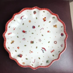 Weihnachtsgeschirrset aus Porzellan – Festliche Feiertagsgeschirrkollektion