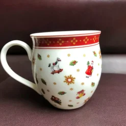 Weihnachtsgeschirrset aus Porzellan – Festliche Feiertagsgeschirrkollektion