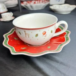 Weihnachtsgeschirrset aus Porzellan – Festliche Feiertagsgeschirrkollektion