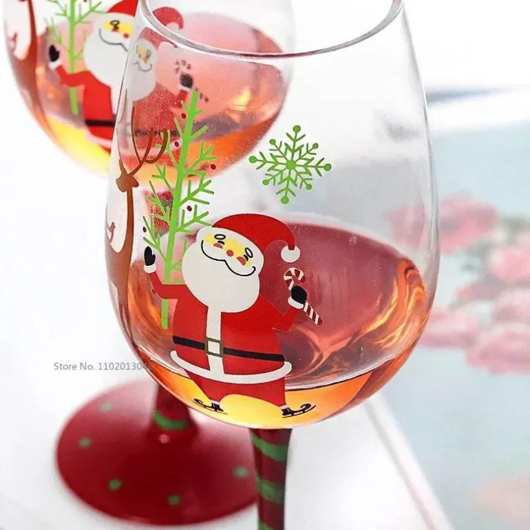 Weihnachtskelch-Set aus Glas – Festliches Cocktail-Trinkgeschirr zum Verschenken