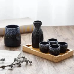 Wein- und Sake-Set aus Keramik mit Heizung – Elegantes Servierset
