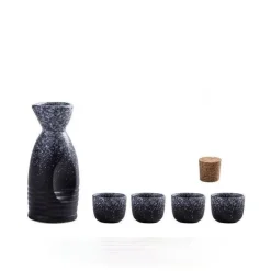Wein- und Sake-Set aus Keramik mit Heizung – Elegantes Servierset