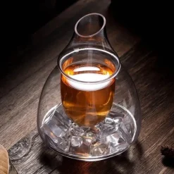 Wein- und Whiskykaraffe - Eleganter Spender aus transparentem Glas