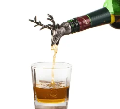 Weinausgießer mit Hirschkopf – Elegantes Tier-Accessoire