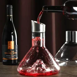 Weinkaraffe aus Kristall – Verträumtes Bergdesign