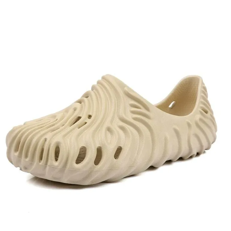 Wellenförmige Strandpantoffeln – bequeme, atmungsaktive Sandalen
