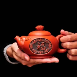 Yixing-Teekanne aus violettem Ton – handgefertigtes 300-ml-Teeset mit Schweine-Design