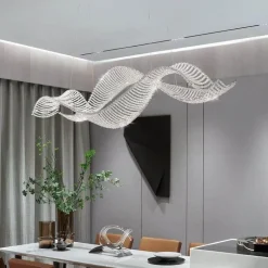 Zeitgenössischer Kronleuchter – Elegante Beleuchtungsvorrichtung