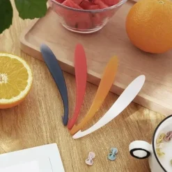 Zitrus-Zestermesser – Vielseitiges Obstschäl- und Entsafter-Werkzeug für die Zubereitung frischer Zitrusfrüchte