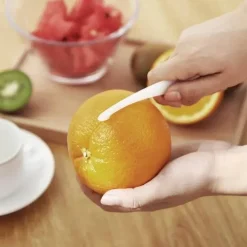 Zitrus-Zestermesser – Vielseitiges Obstschäl- und Entsafter-Werkzeug für die Zubereitung frischer Zitrusfrüchte